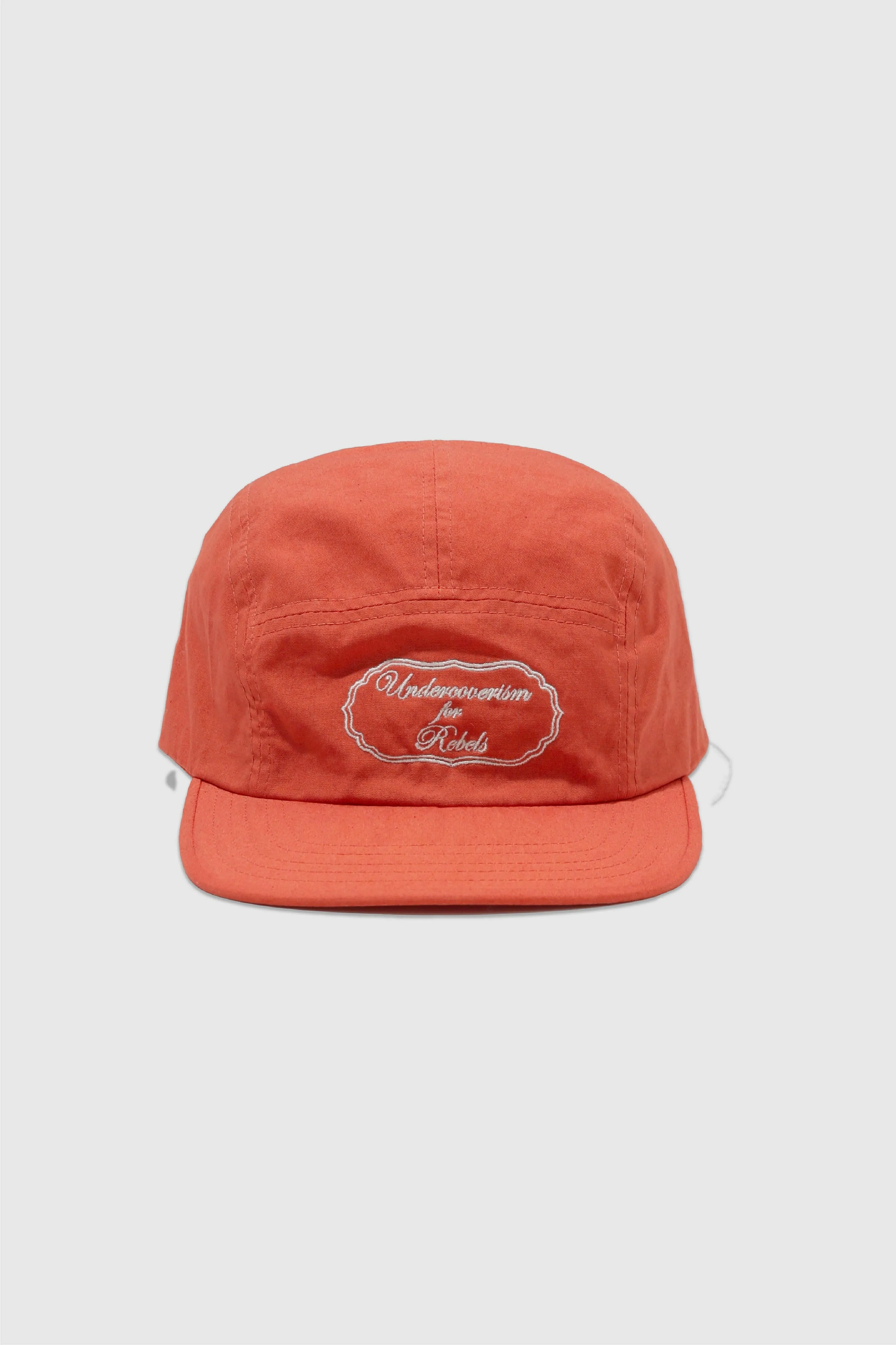 Caps