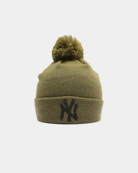 New Era New York Yankees Pom Knit Beanie Olive/Black