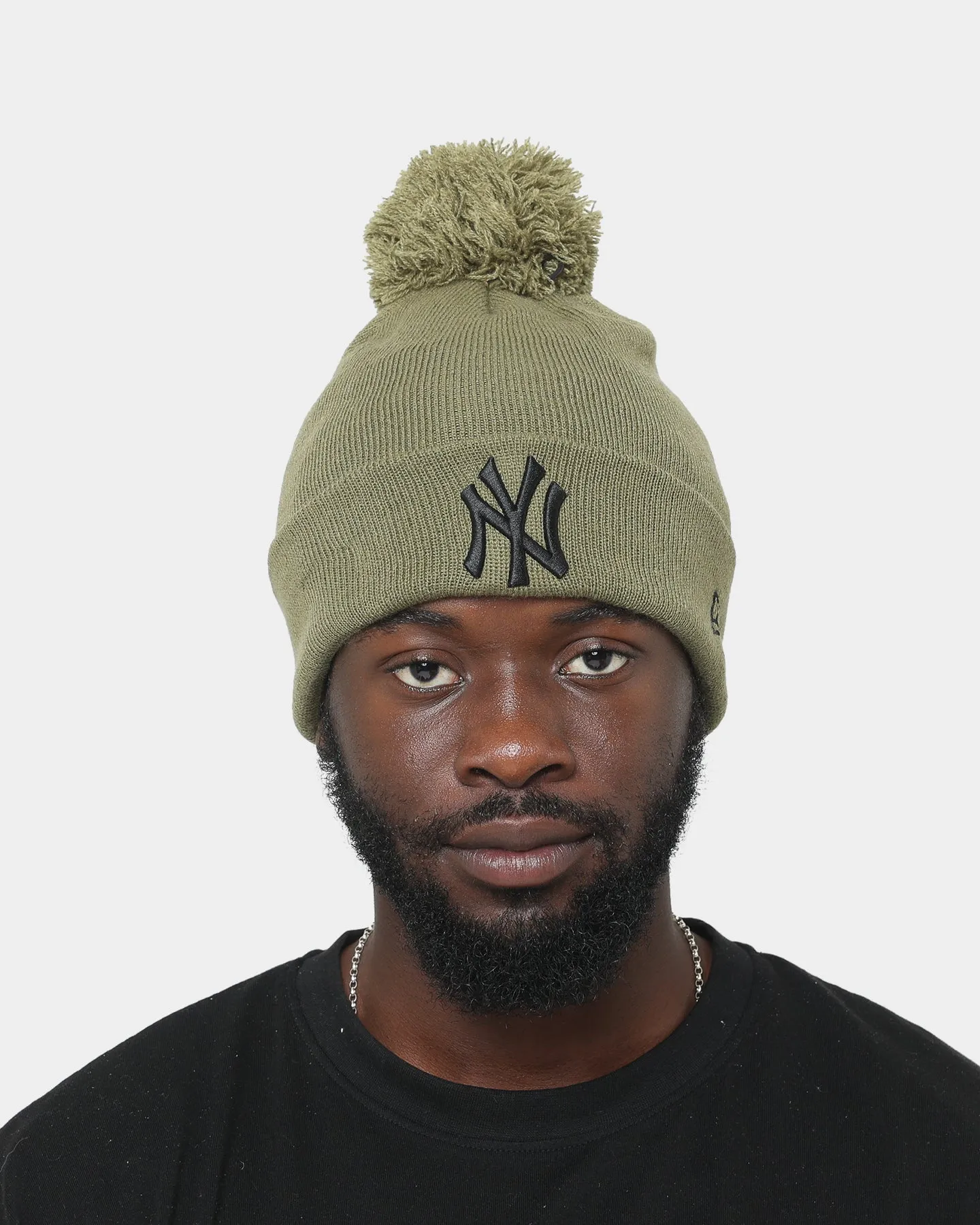 New Era New York Yankees Pom Knit Beanie Olive/Black