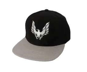 Snap Back Cap Black / Grey Peak