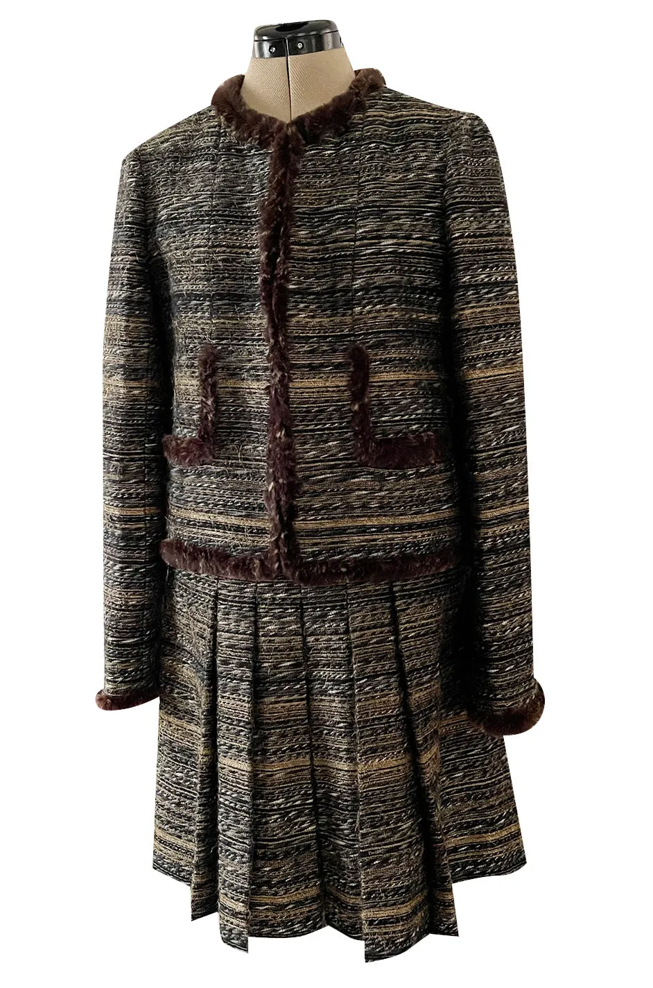 Stunning Fall 2005 Chanel Metallic Silk Mohair Fur Trimmed Tweed Jacket & Pleated Skirt Suit